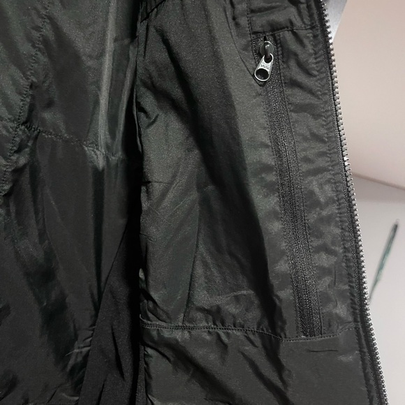 Arc'teryx Atom LT Vest Black Corporate Logo 'Cre 2.0' Outdoors Hiking - SZ Small - Picture 8 of 11